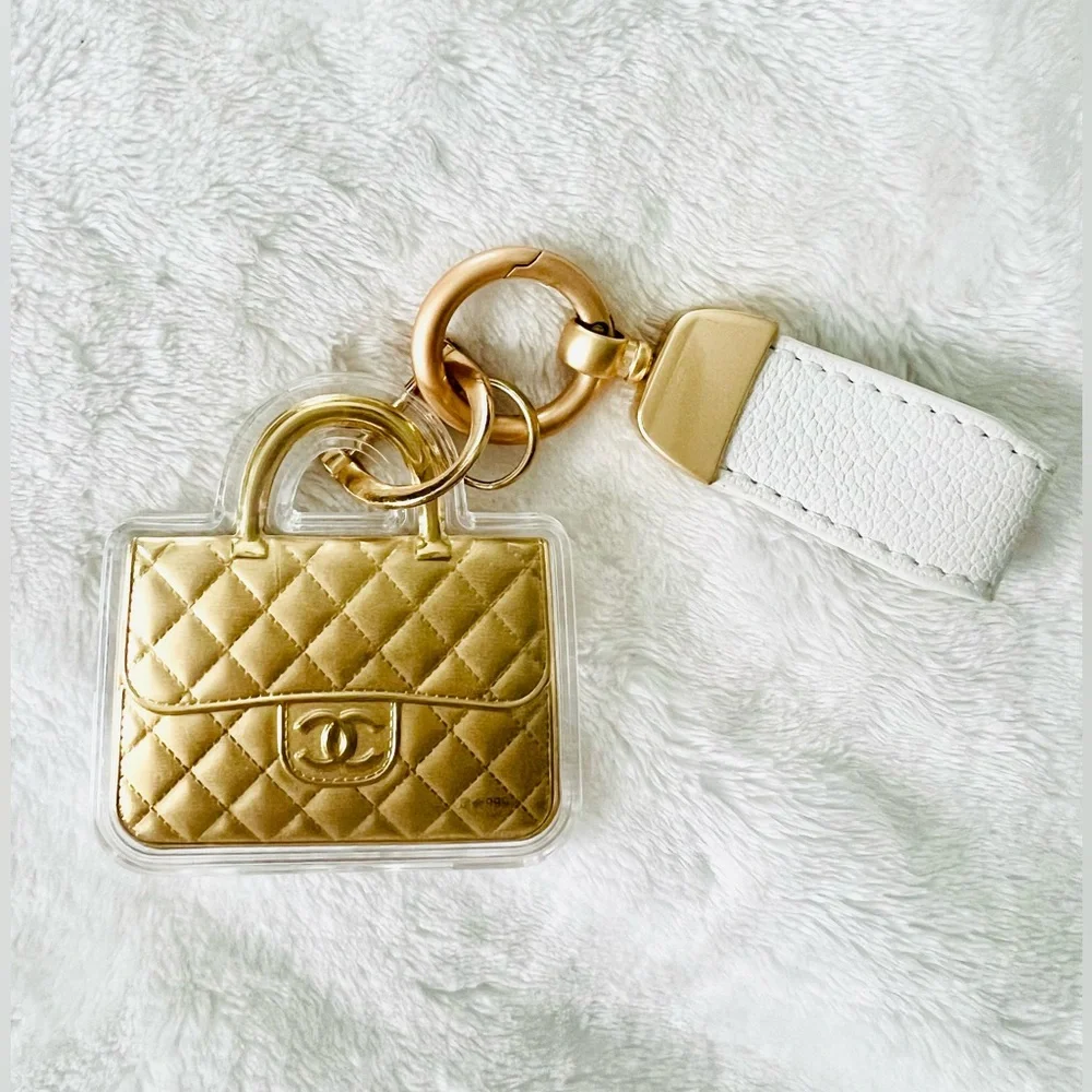 CC Gold Quilted Bag Keychain 💛 - Picture 4 of 4